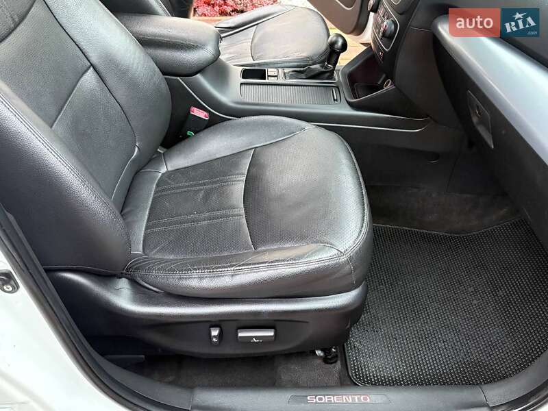 Внедорожник / Кроссовер Kia Sorento 2014 в Стрые фото 30 Внедорожник / Кроссовер Kia Sorento 2014 в Стрые