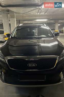 Внедорожник / Кроссовер Kia Sorento 2017 в 