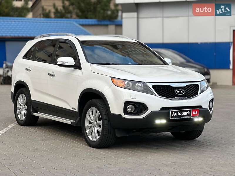 Внедорожник / Кроссовер Kia Sorento 2011 в Одессе