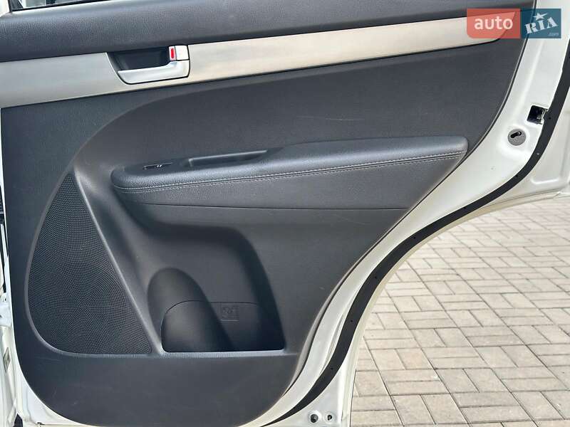 Внедорожник / Кроссовер Kia Sorento 2011 в Одессе