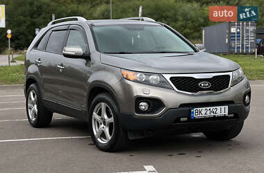 Позашляховик / Кросовер Kia Sorento 2010 в Рівному