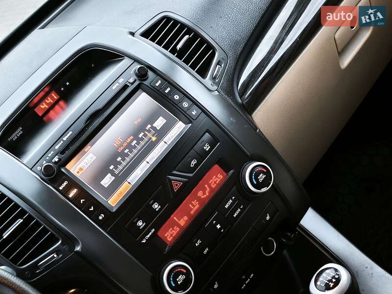 Позашляховик / Кросовер Kia Sorento 2011 в Ковелі