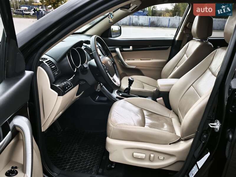 Позашляховик / Кросовер Kia Sorento 2011 в Ковелі