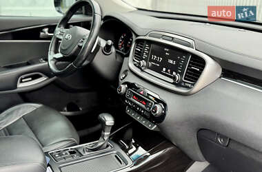 Внедорожник / Кроссовер Kia Sorento 2018 в 