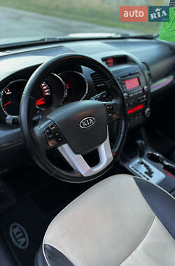 Внедорожник / Кроссовер Kia Sorento 2010 в 