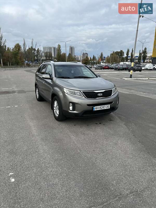 Внедорожник / Кроссовер Kia Sorento 2013 в Киеве