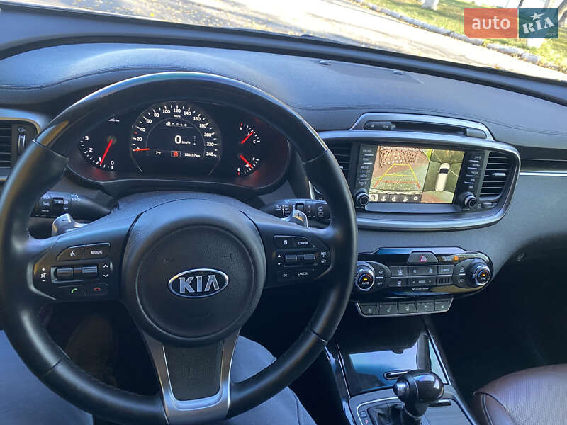 Внедорожник / Кроссовер Kia Sorento 2016 в Виннице фото 36 Внедорожник / Кроссовер Kia Sorento 2016 в Виннице