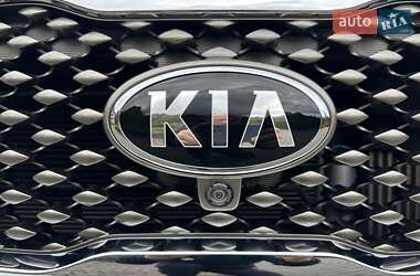 Внедорожник / Кроссовер Kia Sorento 2015 в 
