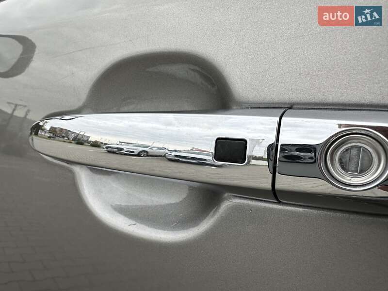 Внедорожник / Кроссовер Kia Sorento 2011 в Хмельницком