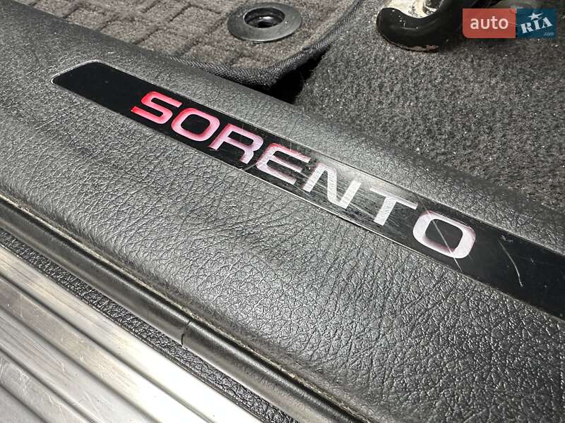 Внедорожник / Кроссовер Kia Sorento 2011 в Хмельницком