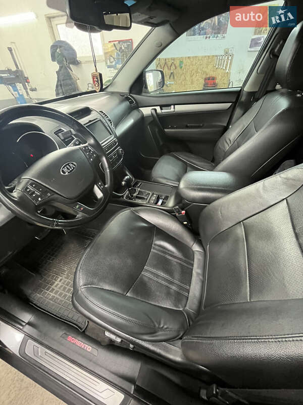 Внедорожник / Кроссовер Kia Sorento 2014 в Днепре фото 18 Внедорожник / Кроссовер Kia Sorento 2014 в Днепре