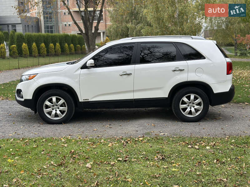 Позашляховик / Кросовер Kia Sorento 2009 в Хмельницькому