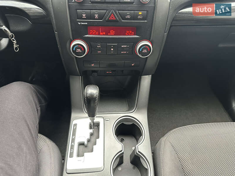 Позашляховик / Кросовер Kia Sorento 2009 в Хмельницькому