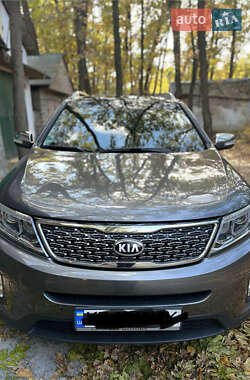 Позашляховик / Кросовер Kia Sorento 2014 в  фото 32 Позашляховик / Кросовер Kia Sorento 2014 в