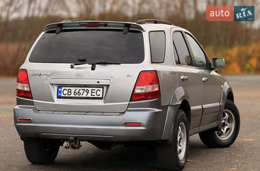 Внедорожник / Кроссовер Kia Sorento 2003 в 