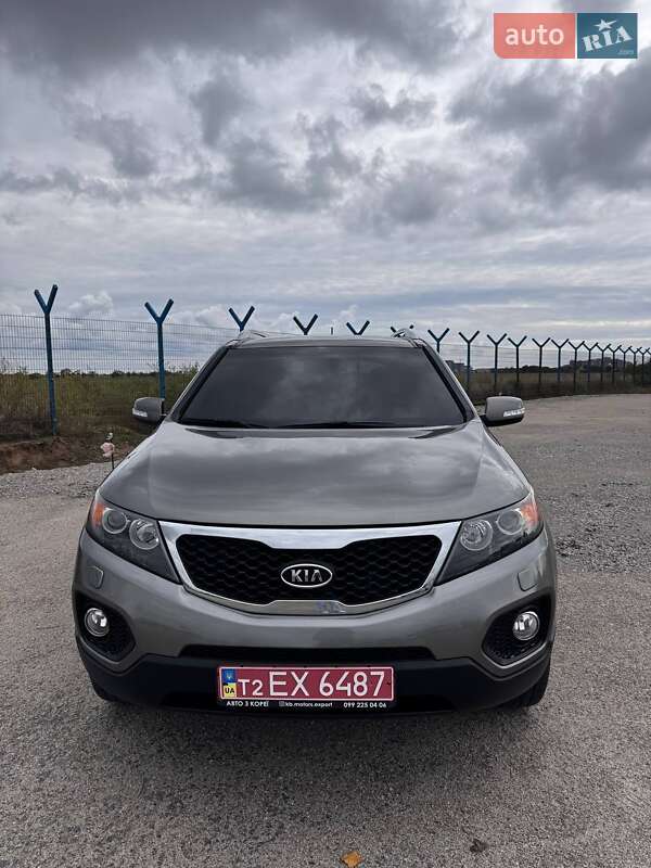 Позашляховик / Кросовер Kia Sorento 2012 в Одесі
