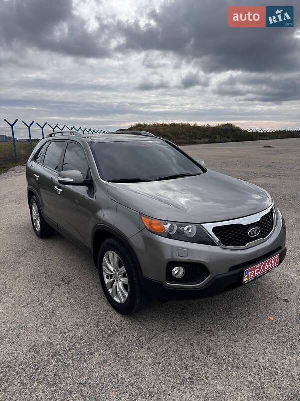 Позашляховик / Кросовер Kia Sorento 2012 в Одесі