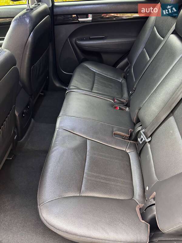 Позашляховик / Кросовер Kia Sorento 2012 в Одесі