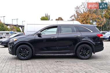 Внедорожник / Кроссовер Kia Sorento 2017 в 