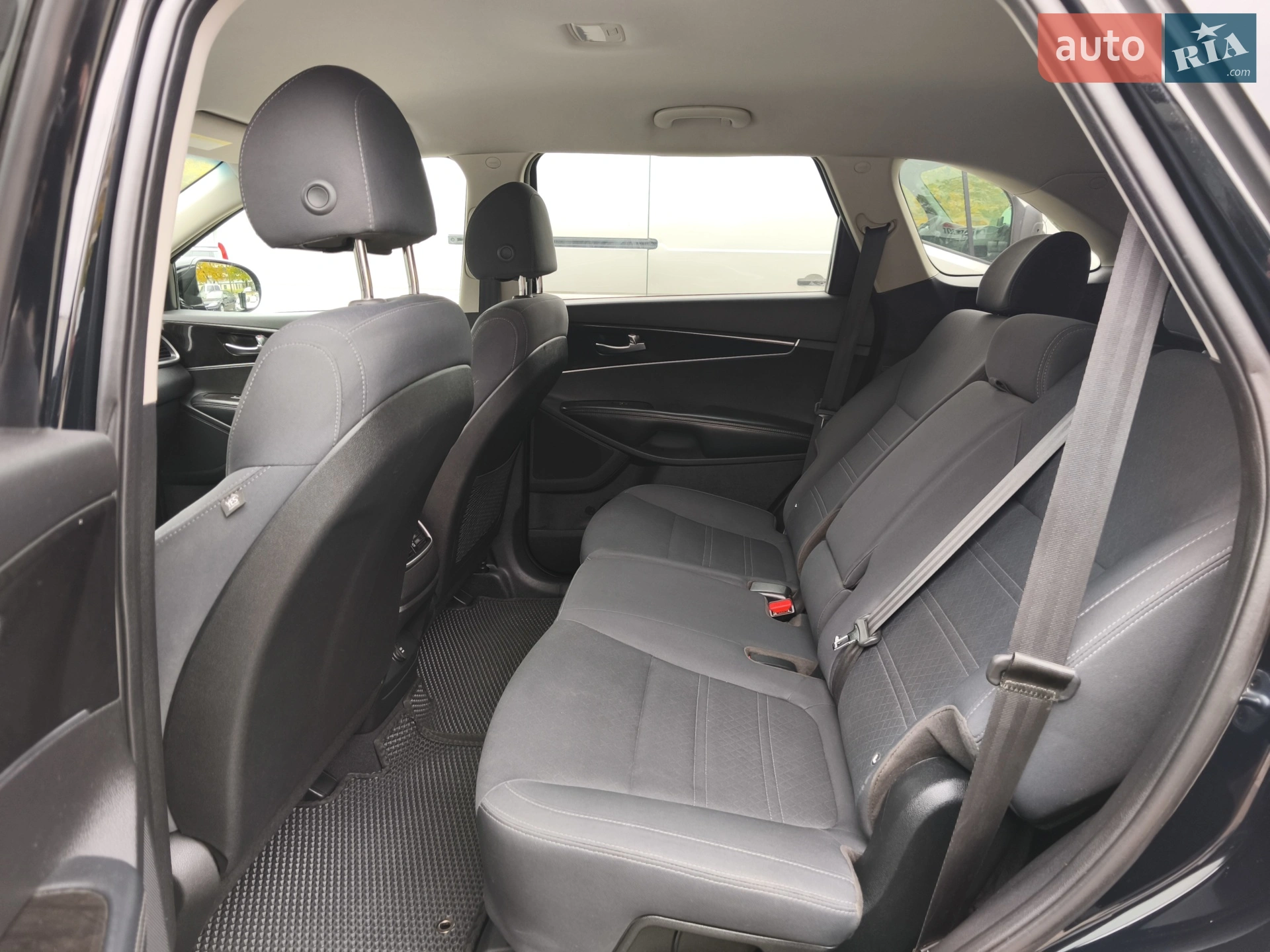 2017 Kia Sorento - мініатюра 12