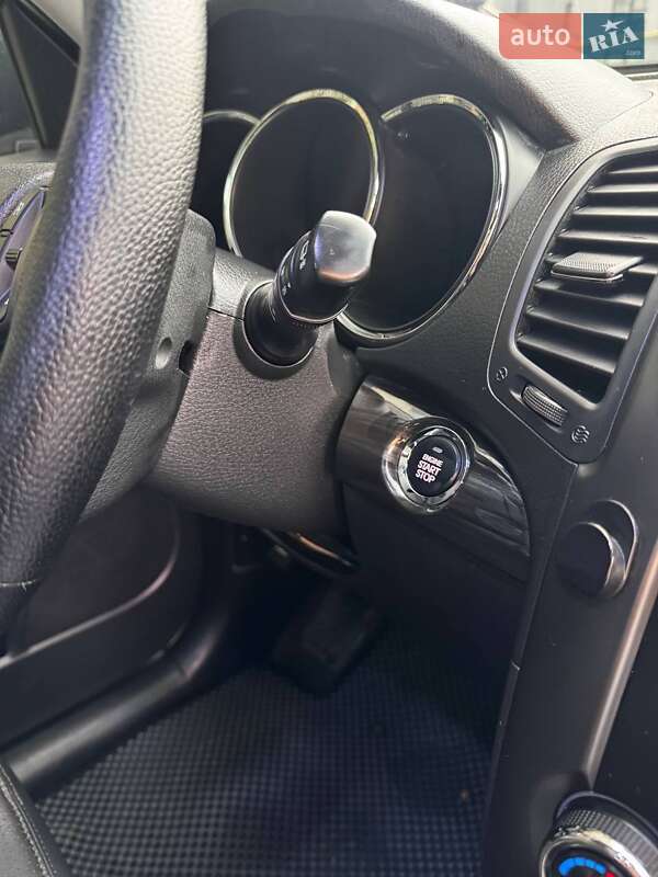Позашляховик / Кросовер Kia Sorento 2012 в Одесі