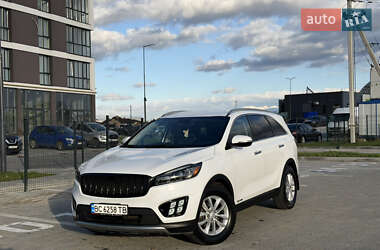 Внедорожник / Кроссовер Kia Sorento 2016 в 