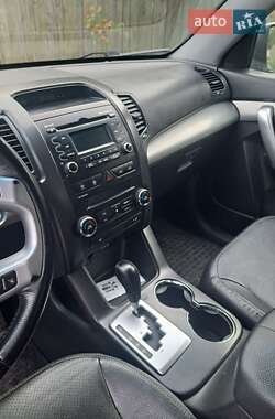 Позашляховик / Кросовер Kia Sorento 2011 в  фото 3 Позашляховик / Кросовер Kia Sorento 2011 в