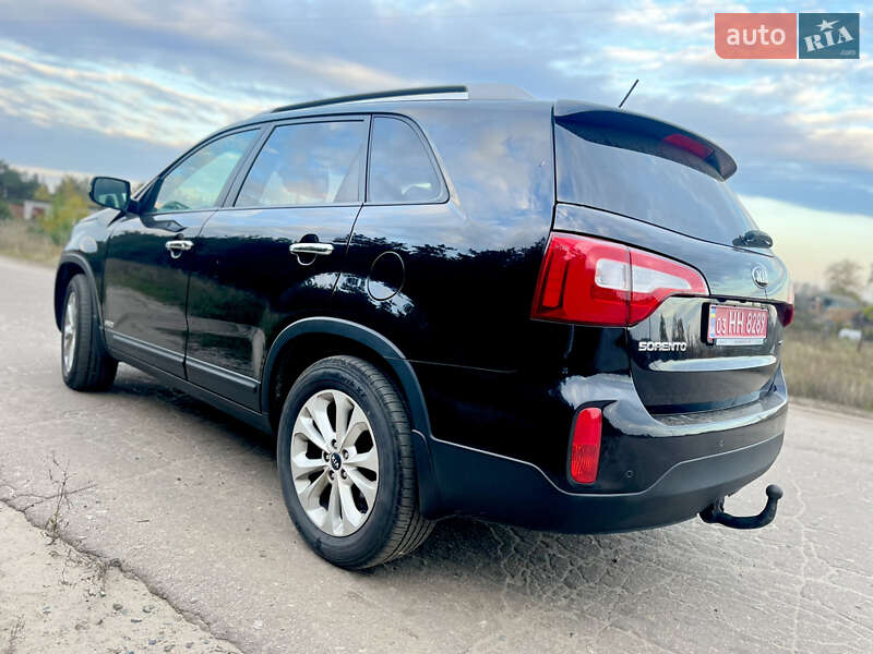 Внедорожник / Кроссовер Kia Sorento 2013 в Ахтырке фото 34 Внедорожник / Кроссовер Kia Sorento 2013 в Ахтырке