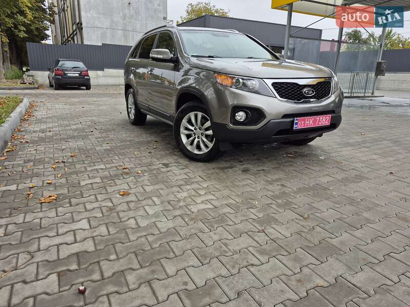 Внедорожник / Кроссовер Kia Sorento 2010 в Луцке фото Внедорожник / Кроссовер Kia Sorento 2010 в Луцке