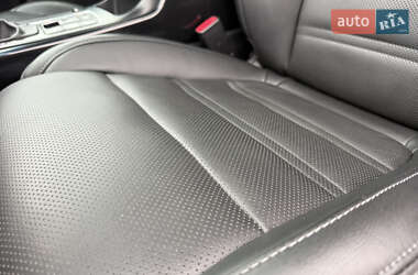 Позашляховик / Кросовер Kia Sorento 2016 в  фото 28 Позашляховик / Кросовер Kia Sorento 2016 в