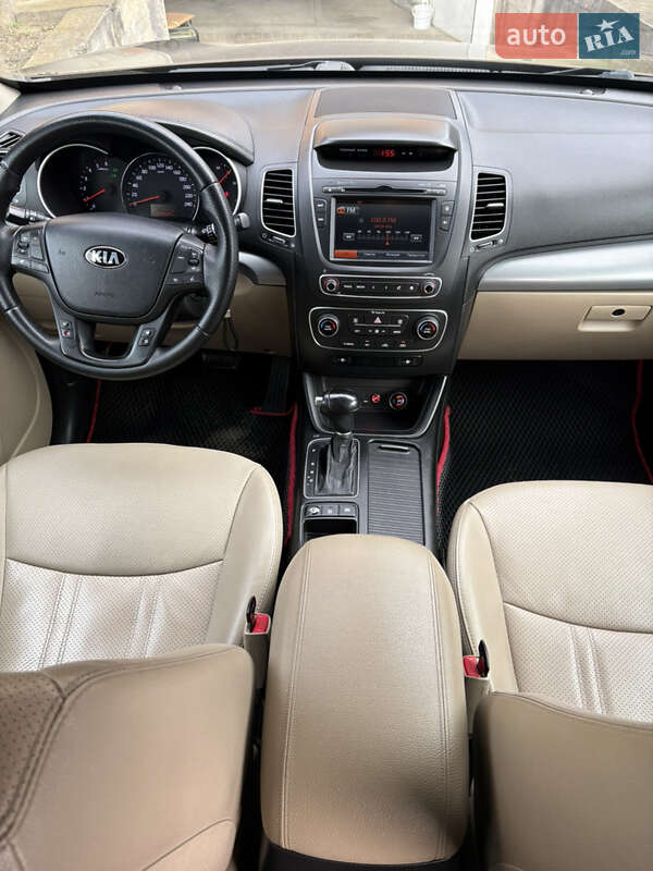 Внедорожник / Кроссовер Kia Sorento 2013 в Черновцах фото 31 Внедорожник / Кроссовер Kia Sorento 2013 в Черновцах
