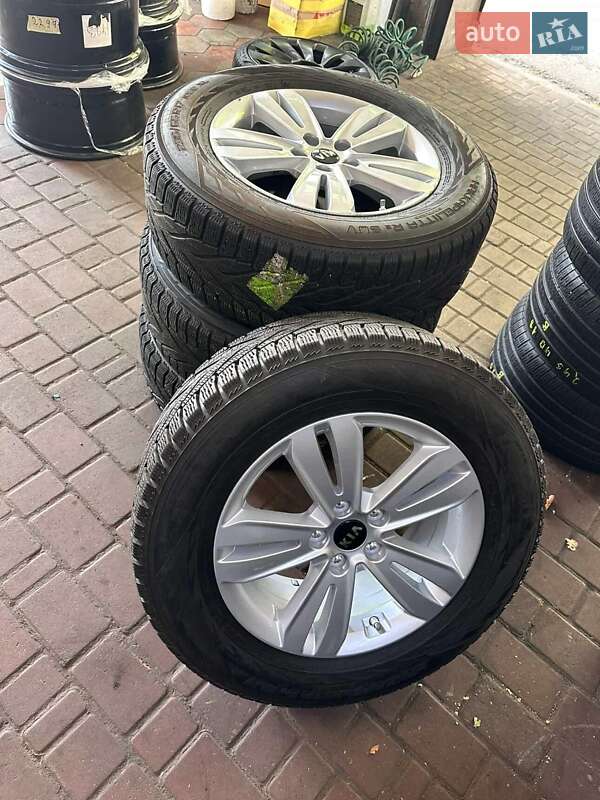 Внедорожник / Кроссовер Kia Sorento 2015 в Одессе фото 31 Внедорожник / Кроссовер Kia Sorento 2015 в Одессе