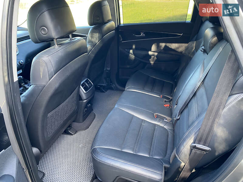 Внедорожник / Кроссовер Kia Sorento 2016 в Коломые
