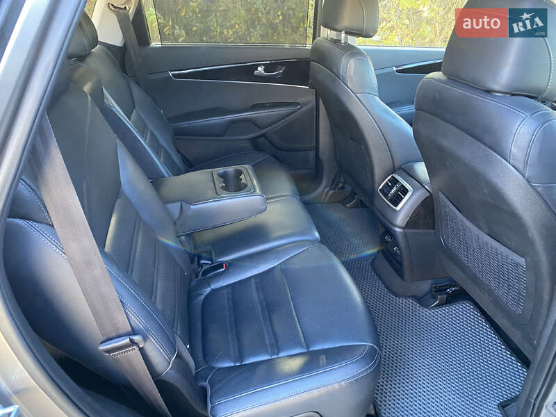 Внедорожник / Кроссовер Kia Sorento 2016 в Коломые