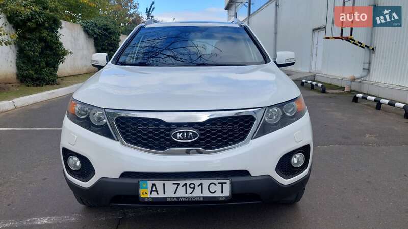 Внедорожник / Кроссовер Kia Sorento 2011 в Белгороде-Днестровском фото 8 Внедорожник / Кроссовер Kia Sorento 2011 в Белгороде-Днестровском