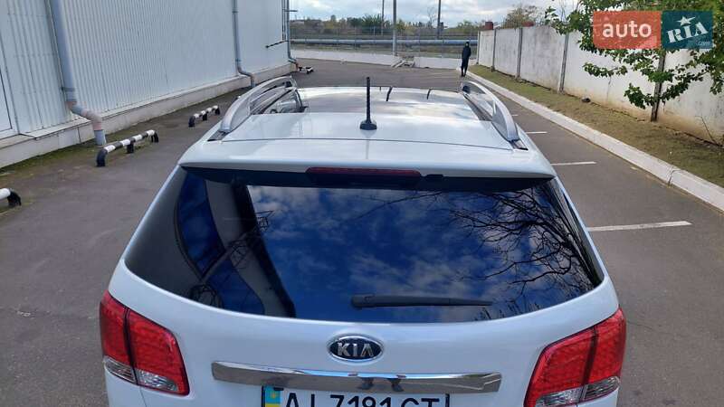 Внедорожник / Кроссовер Kia Sorento 2011 в Белгороде-Днестровском фото 13 Внедорожник / Кроссовер Kia Sorento 2011 в Белгороде-Днестровском