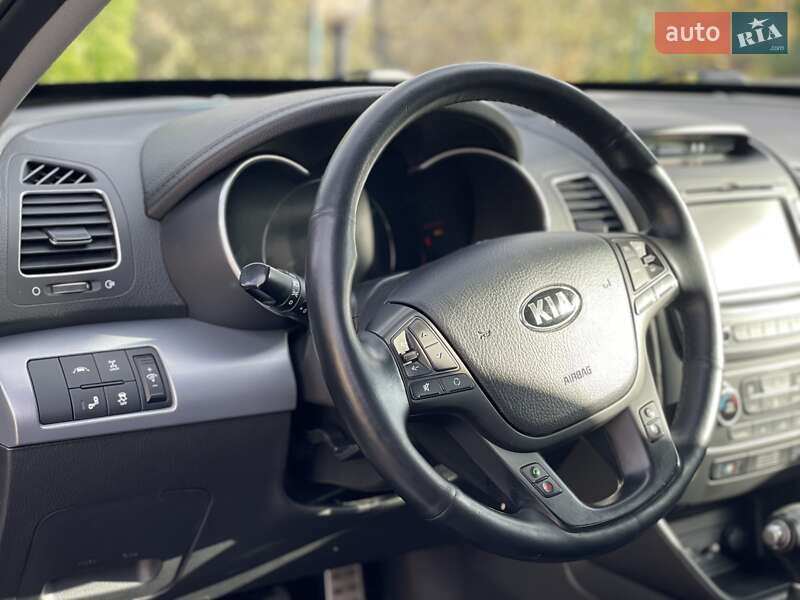 Внедорожник / Кроссовер Kia Sorento 2014 в Стрые