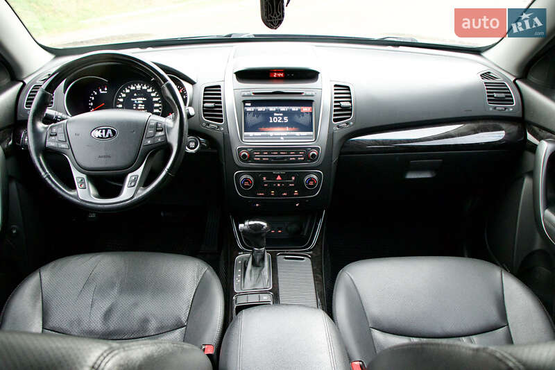 Внедорожник / Кроссовер Kia Sorento 2013 в Киеве фото 9 Внедорожник / Кроссовер Kia Sorento 2013 в Киеве