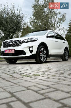 Внедорожник / Кроссовер Kia Sorento 2018 в 