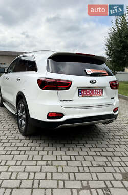 Внедорожник / Кроссовер Kia Sorento 2018 в 