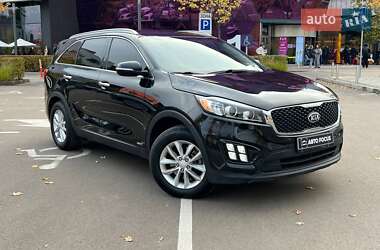Позашляховик / Кросовер Kia Sorento 2015 в Києві