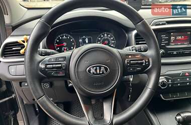 Внедорожник / Кроссовер Kia Sorento 2015 в 