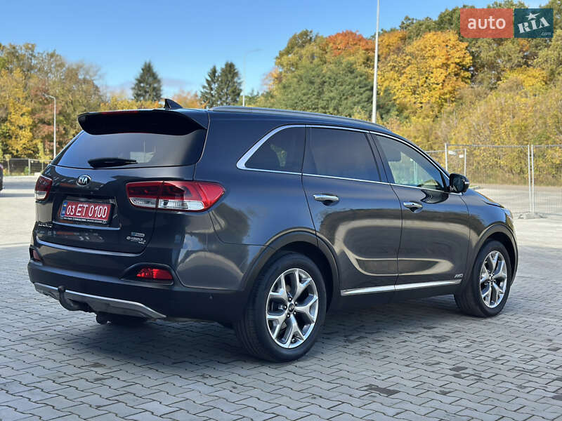 Внедорожник / Кроссовер Kia Sorento 2016 в Дубно