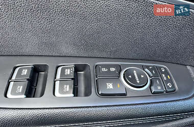 Позашляховик / Кросовер Kia Sorento 2016 в  фото 31 Позашляховик / Кросовер Kia Sorento 2016 в