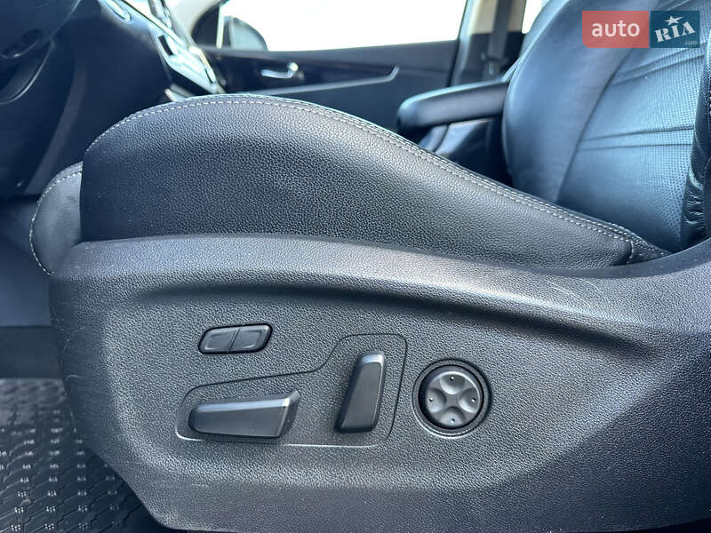 Внедорожник / Кроссовер Kia Sorento 2016 в Дубно