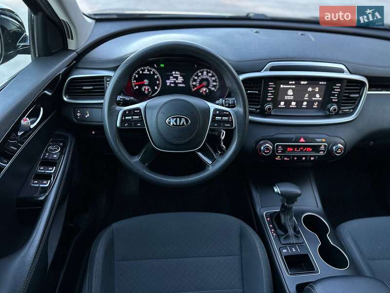 Внедорожник / Кроссовер Kia Sorento 2019 в Киеве фото 22 Внедорожник / Кроссовер Kia Sorento 2019 в Киеве