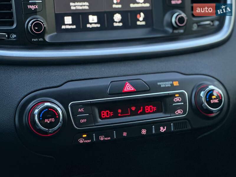 Внедорожник / Кроссовер Kia Sorento 2019 в Киеве фото 29 Внедорожник / Кроссовер Kia Sorento 2019 в Киеве