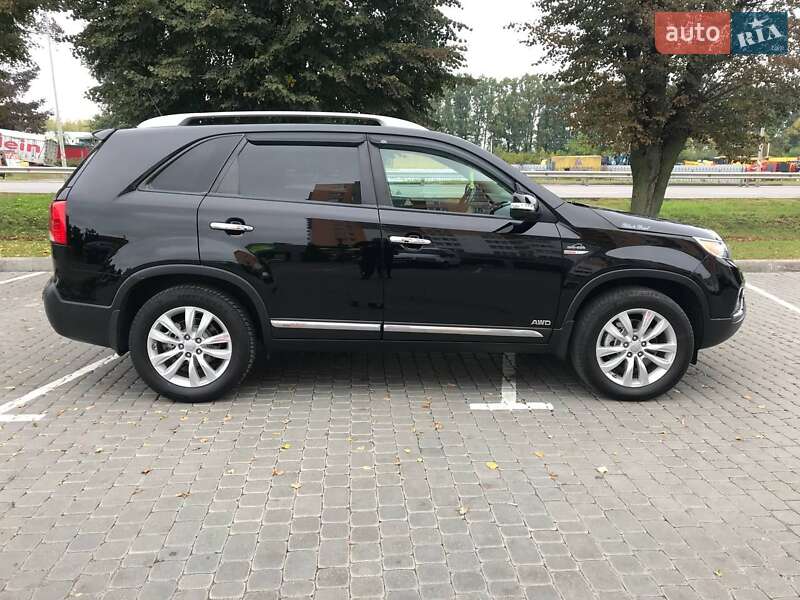 Позашляховик / Кросовер Kia Sorento 2012 в Вінниці