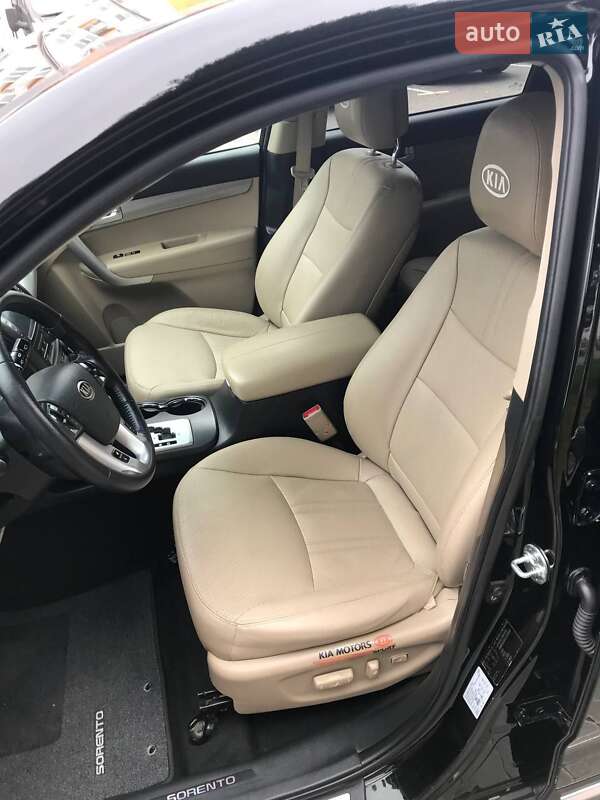 Позашляховик / Кросовер Kia Sorento 2012 в Вінниці