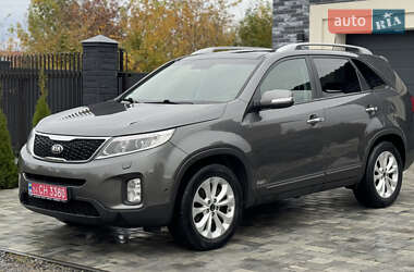 Позашляховик / Кросовер Kia Sorento 2013 в  фото 6 Позашляховик / Кросовер Kia Sorento 2013 в